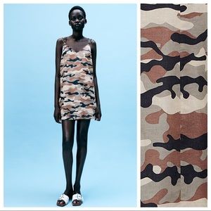 NWT. Zara Linen Blend Camouflaged Print V-neckline Mini Dress. Size M.